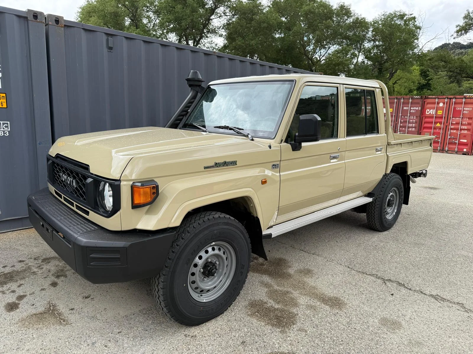 Toyota Land Cruiser GRJ79 STD