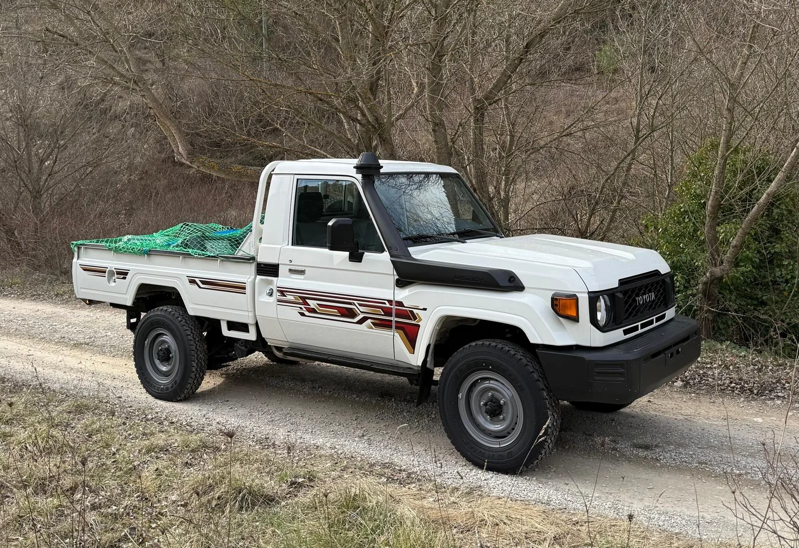 Toyota Land Cruiser GRJ79 STD